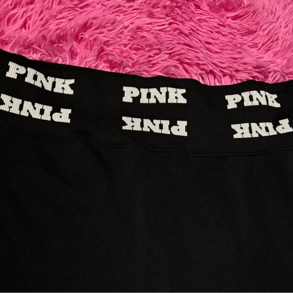 Victoria's Secret PINK 3" Seamless Soft Bike Shorts - Picture 3 of 8